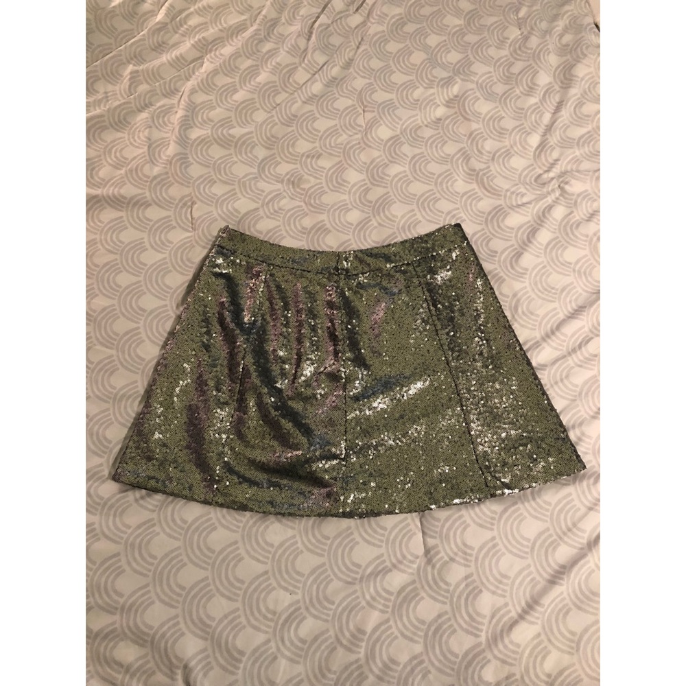 Silver Sequin Skirt!